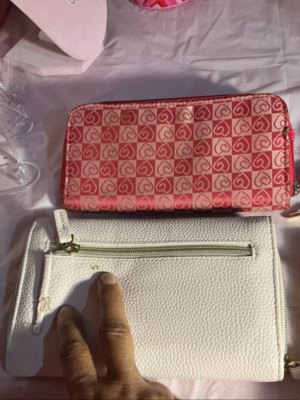 Floral Mint Trifold Wallet with Pink Accents - Unbranded - Picture 3 of 15